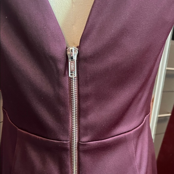 New Look Deep Burgandy Backless Dress - Picture 5 of 7